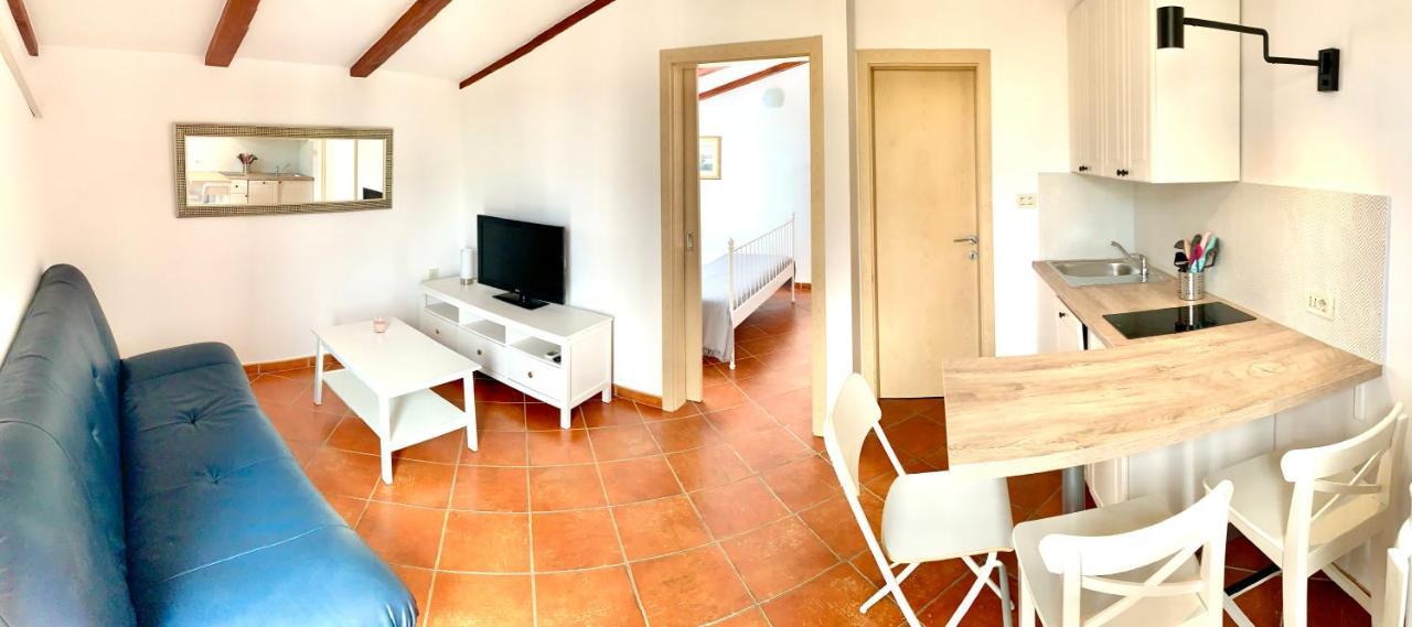 Seaside Apartments Petar Krk Town Zewnętrze zdjęcie