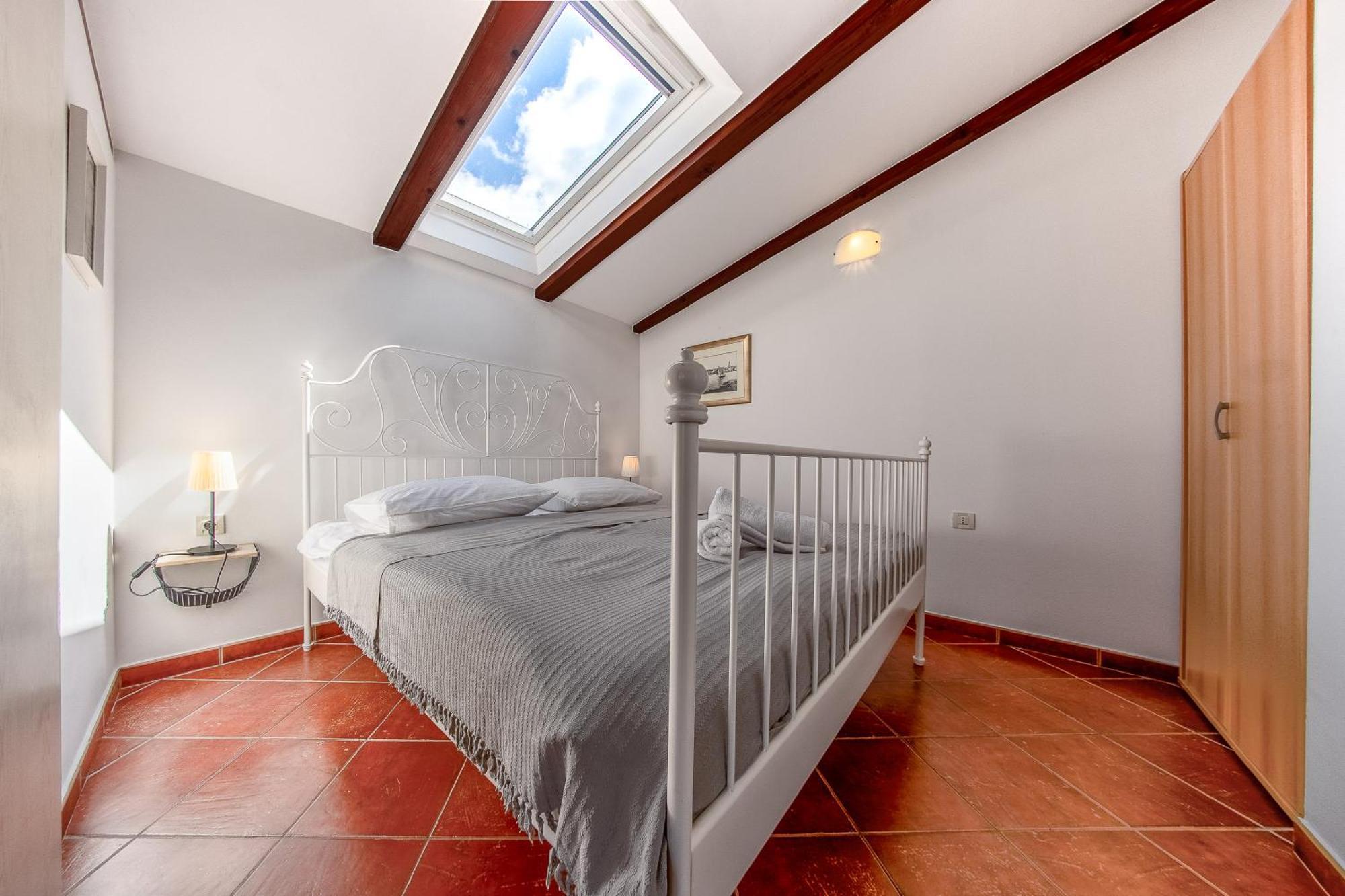 Seaside Apartments Petar Krk Town Zewnętrze zdjęcie