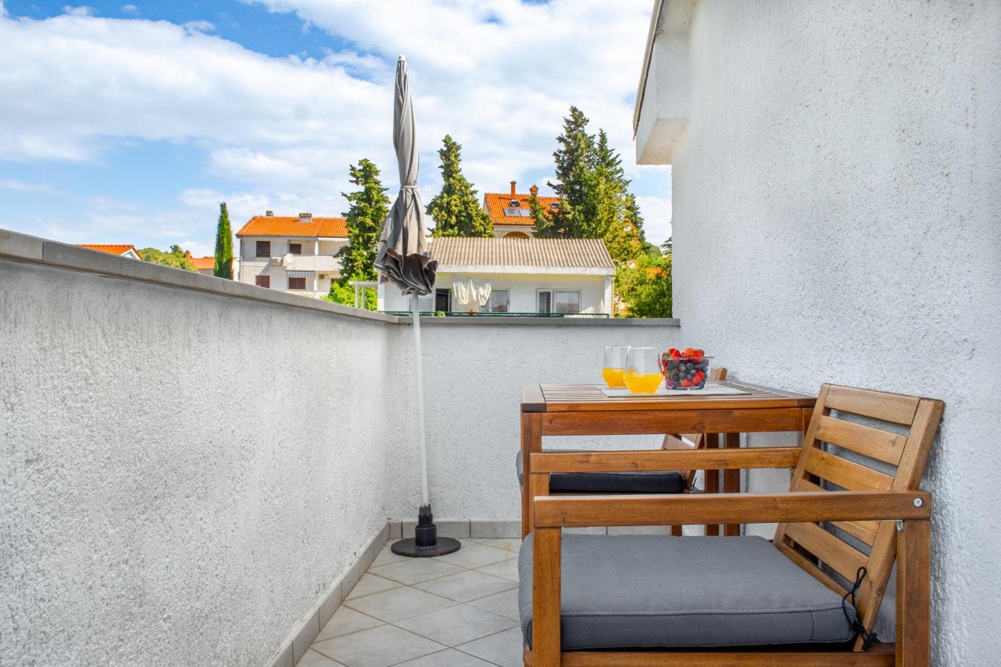 Seaside Apartments Petar Krk Town Zewnętrze zdjęcie